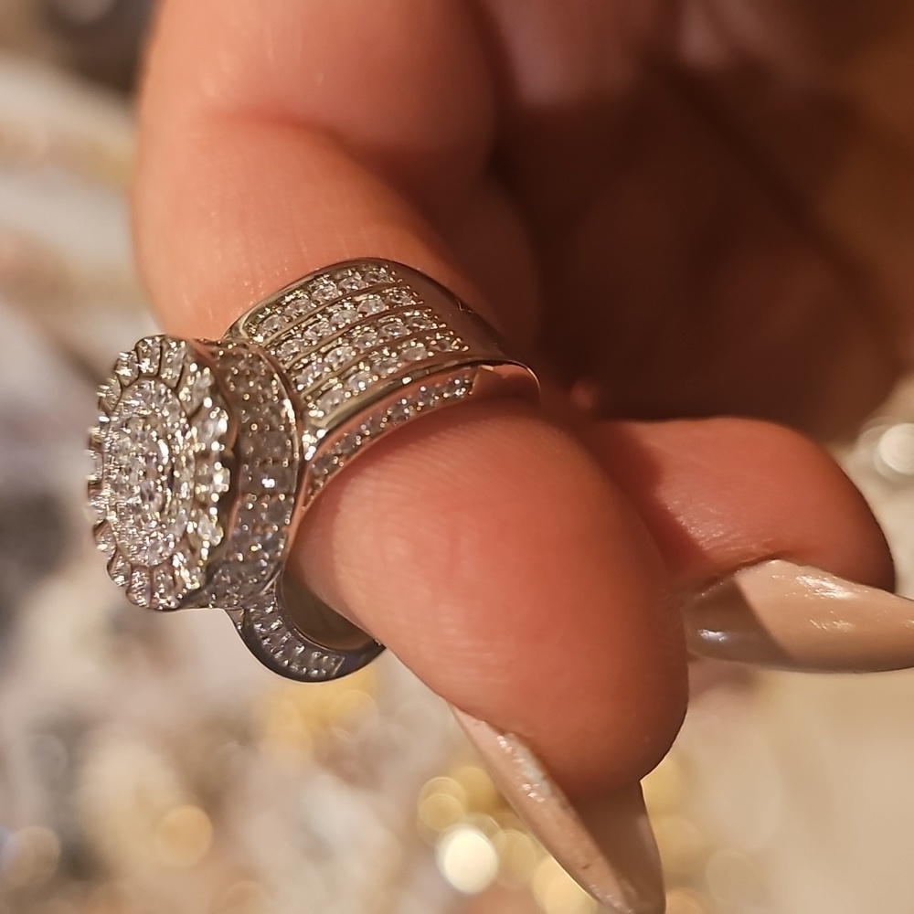 Fashion silver tone size 7 ring
